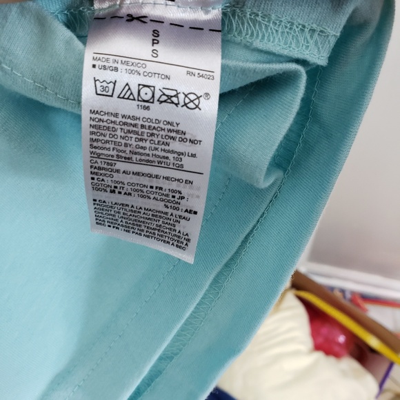 Jaws Horror Movie Logo Gap Small Shirt - Picture 4 of 5